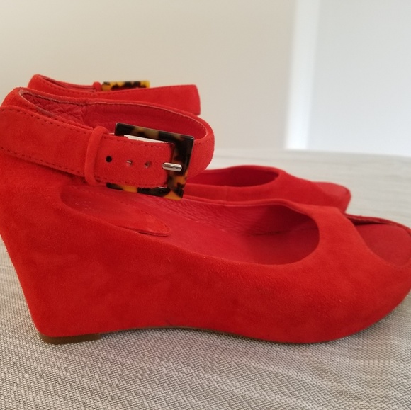 Johnston & Murphy Shoes - Johnston and Murphy wedge shoes.